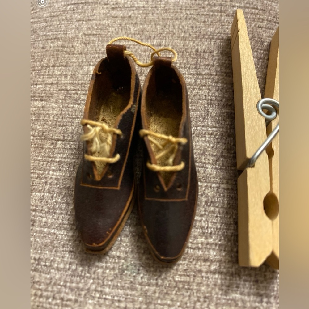 Miniature Brown Leather Men's Shoes